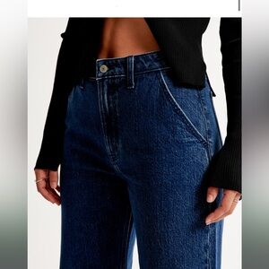 Abercrombie & Fitch Curve Love Dark wash 90’s relaxed high rise jeans